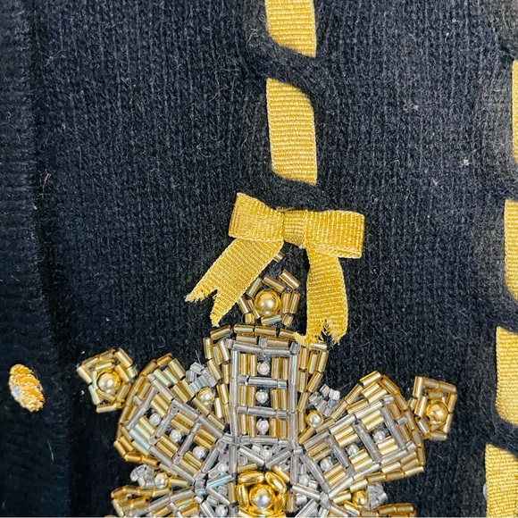 Vintage Design Options Beaded Snowflake Ornament Cardigan Christmas Sweater - Picture 4 of 12